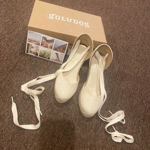 NWOT Women’s Soludos Nude Blush Sz 7 Tall wedge Ankle tie up shoe sandal cute